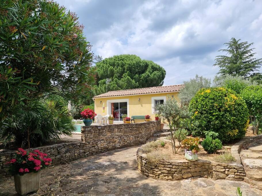Gite Avec Piscine Au Coeur De La Vallee De La Ceze Saint-Laurent-de-Carnols Exteriör bild